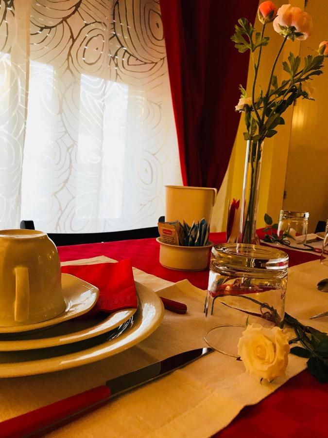 La Casa Di Isabella Loreto Extérieur photo